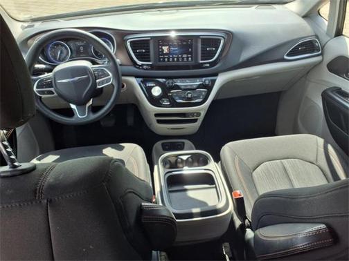 2019 Chrysler Pacifica Touring Plus