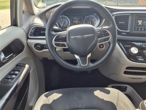 2019 Chrysler Pacifica Touring Plus