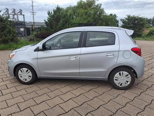 2018 Mitsubishi Mirage ES