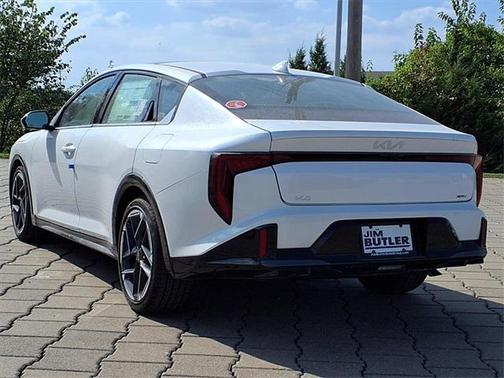 2025 Kia K4 GT-Line