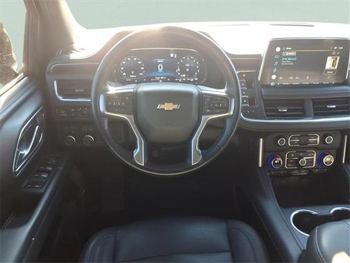 2022 Chevrolet Suburban 4WD Z71