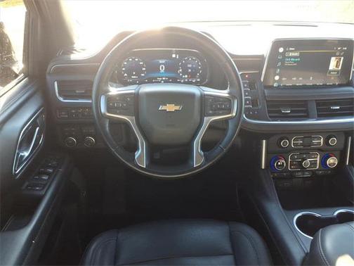 2022 Chevrolet Suburban 4WD Z71