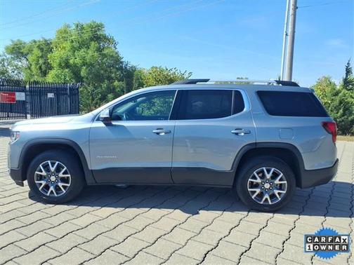 2023 GMC Acadia FWD SLT