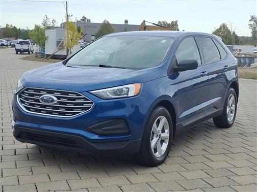 2022 Ford Edge SE