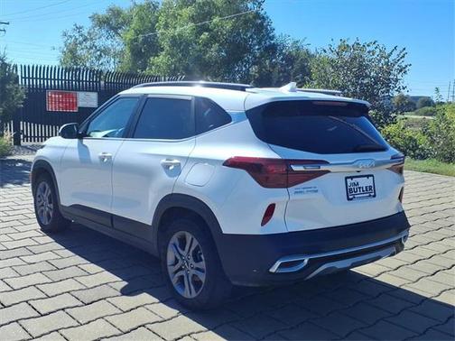 2023 Kia Seltos S