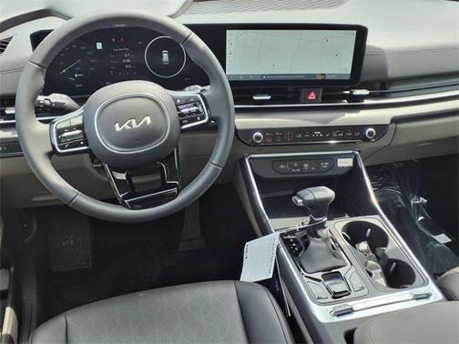 2025 Kia Carnival SX