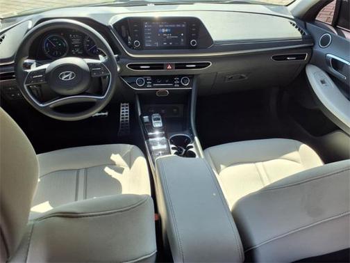 2023 Hyundai SONATA Hybrid Base