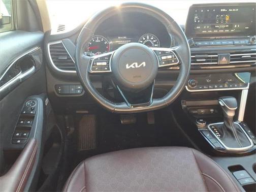 2022 Kia Seltos SX Turbo