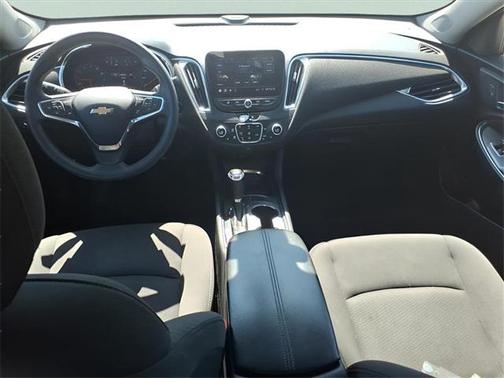 2020 Chevrolet Malibu FWD LT