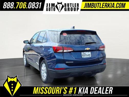 Blue Glow Metallic 2023 Chevrolet Equinox LS