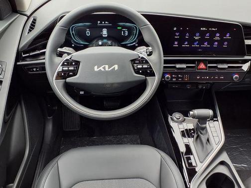Mineral Blue 2026 Kia Niro EX
