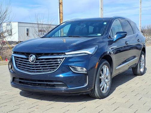 2024 Buick Enclave Essence FWD