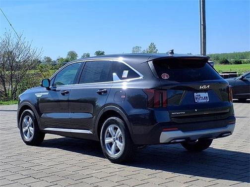 2025 Kia Sorento LX