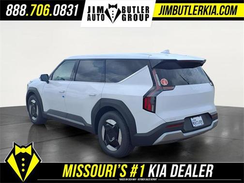 2026 Kia EV9 Light Long Range