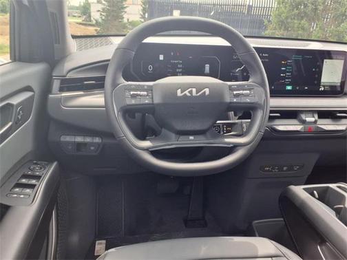2026 Kia EV9 Light Long Range