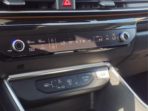 Snow White Pearl 2026 Kia Carnival Hybrid SX Prestige