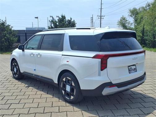 2025 Kia Carnival EX