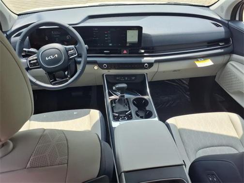 2025 Kia Carnival EX