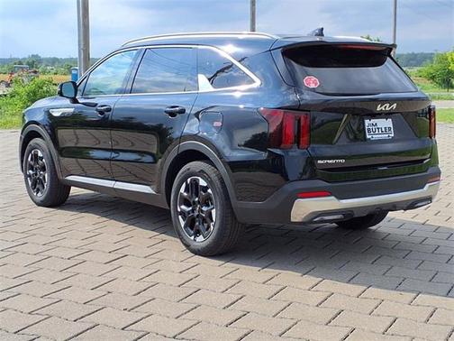 2025 Kia Sorento S