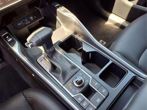 Ebony Black 2026 Kia Sorento S
