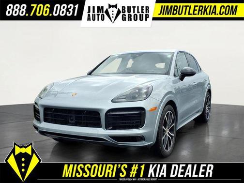 Dolomite Silver Metallic 2021 Porsche Cayenne GTS