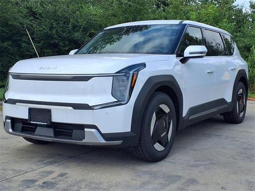2026 Kia EV9 Light Long Range
