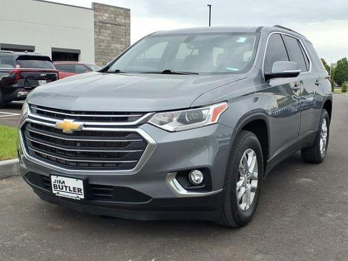 Satin Steel Metallic 2020 Chevrolet Traverse LT Cloth