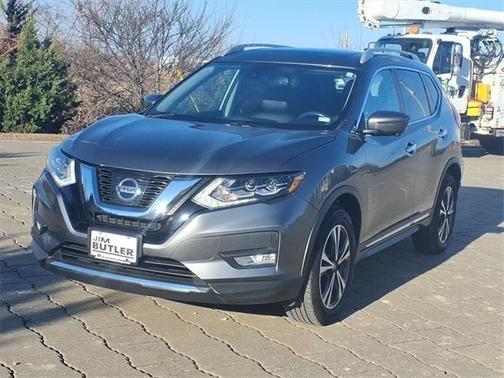 2017 Nissan Rogue SL