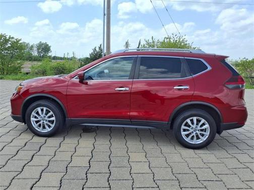 2018 Nissan Rogue SV