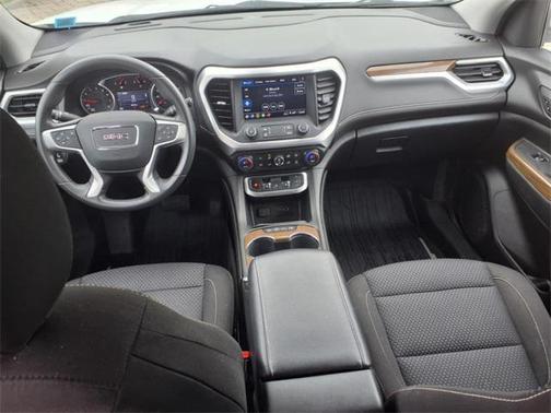 2022 GMC Acadia AWD SLE