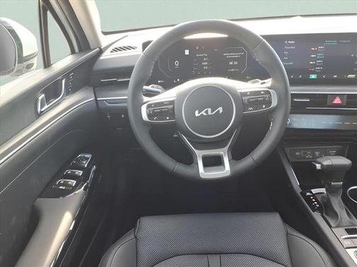 2026 Kia K5 EX