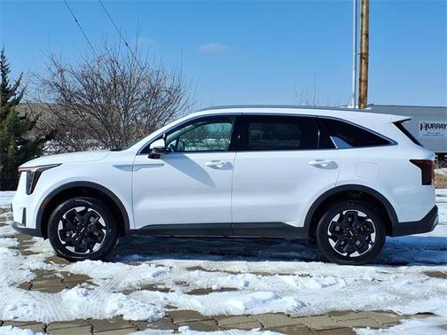 2024 Kia Sorento S