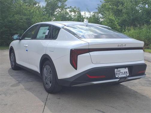 2025 Kia K4 LX