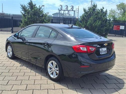 2019 Chevrolet Cruze LS