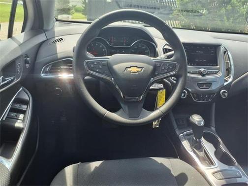 2019 Chevrolet Cruze LS