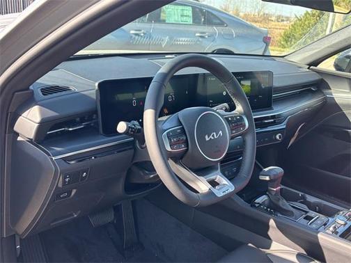 2025 Kia K5 GT