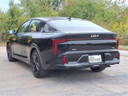 2025 Kia K4 GT-Line Turbo