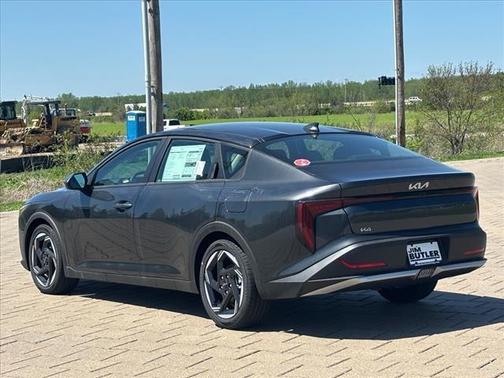 2025 Kia K4 GT-Line