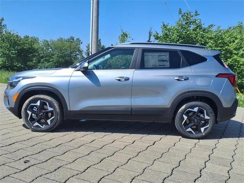 2025 Kia Seltos EX