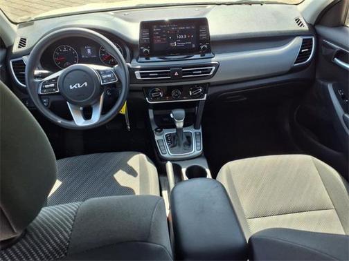 2022 Kia Seltos LX