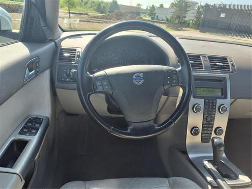 2009 Volvo S40 2.4i