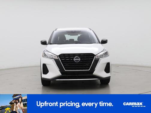 2022 Nissan Kicks S