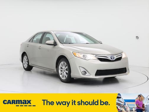 2014 Toyota Camry Hybrid XLE