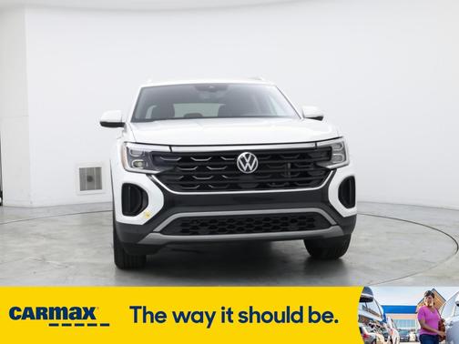 2024 Volkswagen Atlas Cross Sport SE w/Tech