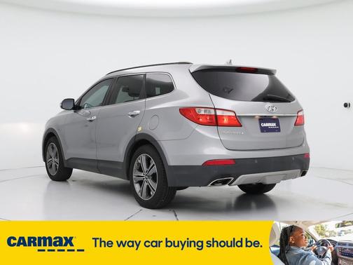 2016 Hyundai SANTA FE SE