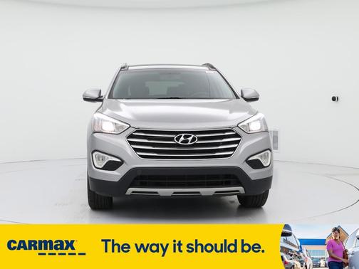 2016 Hyundai SANTA FE SE