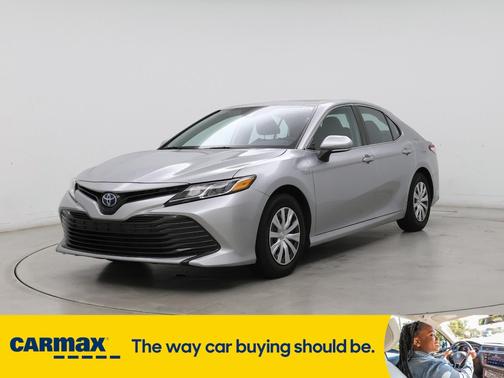 2019 Toyota Camry Hybrid LE