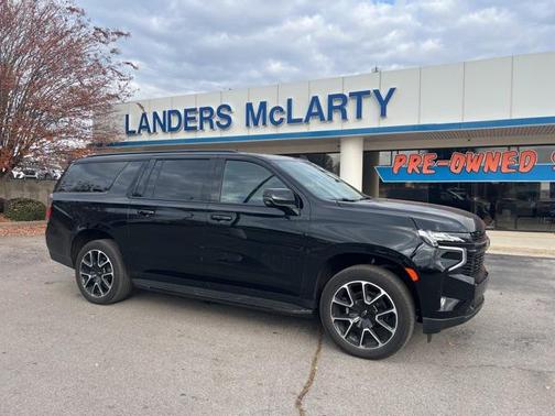 2023 Chevrolet Suburban RST
