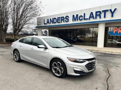2022 Chevrolet Malibu FWD LT