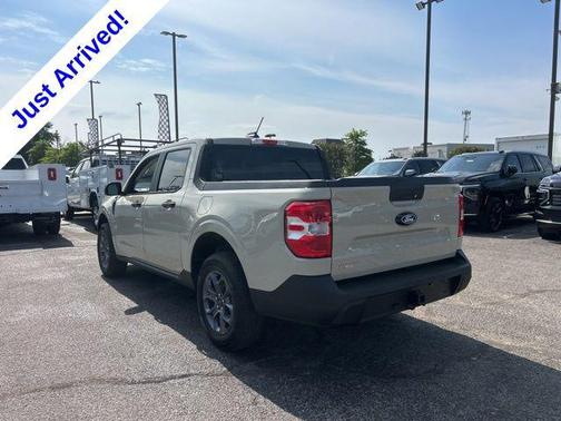 DESERT SAND 2025 Ford Maverick XLT